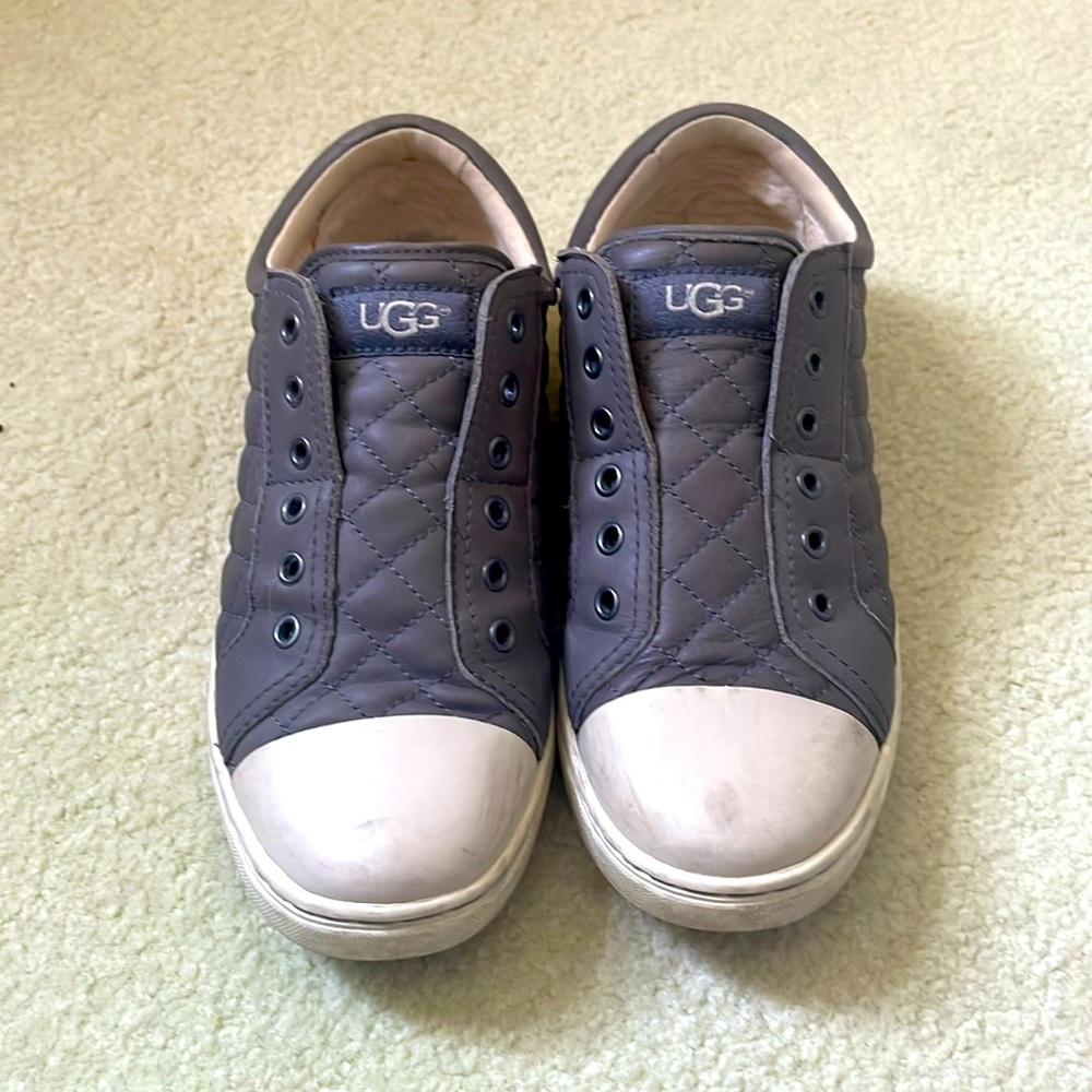 UGG Jemma slip on sneaker Sz 8 gray/ brown quilted leather fleece lined